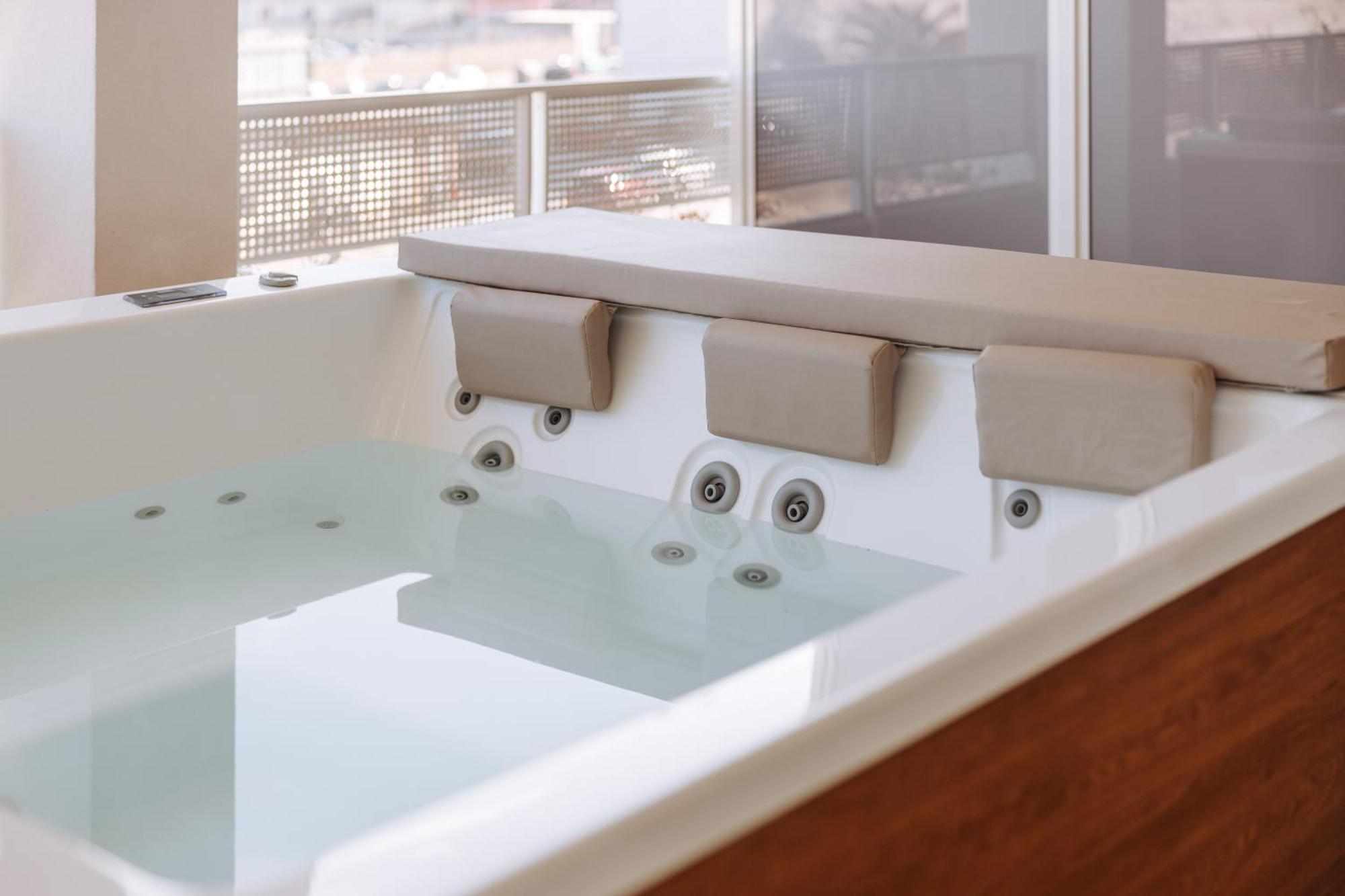 Marisabella Suite Spa 3 Bari Exterior photo